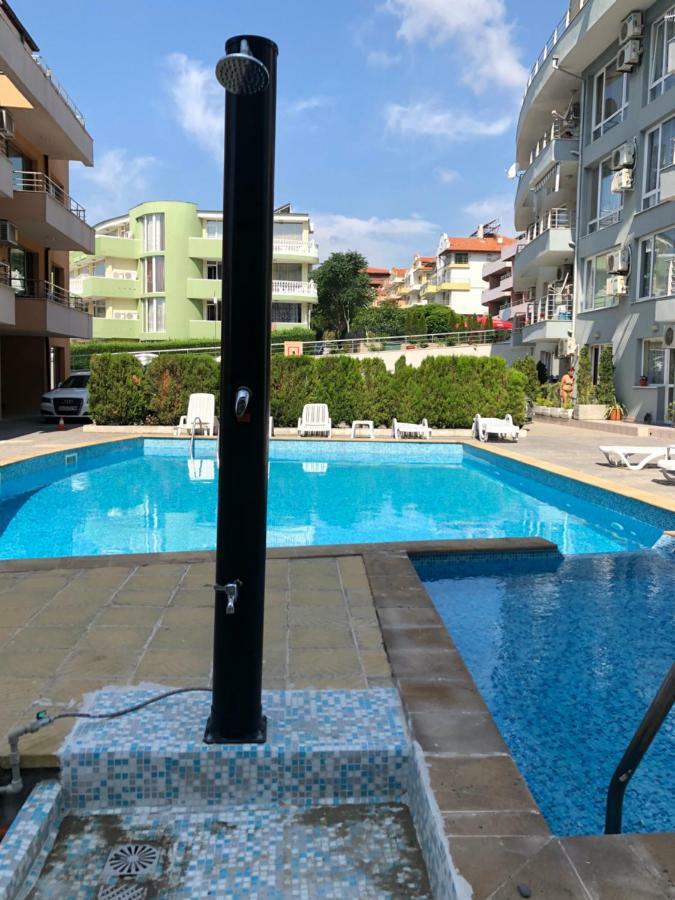 Апартаменти "Бриз" Sveti Vlas Exteriér fotografie