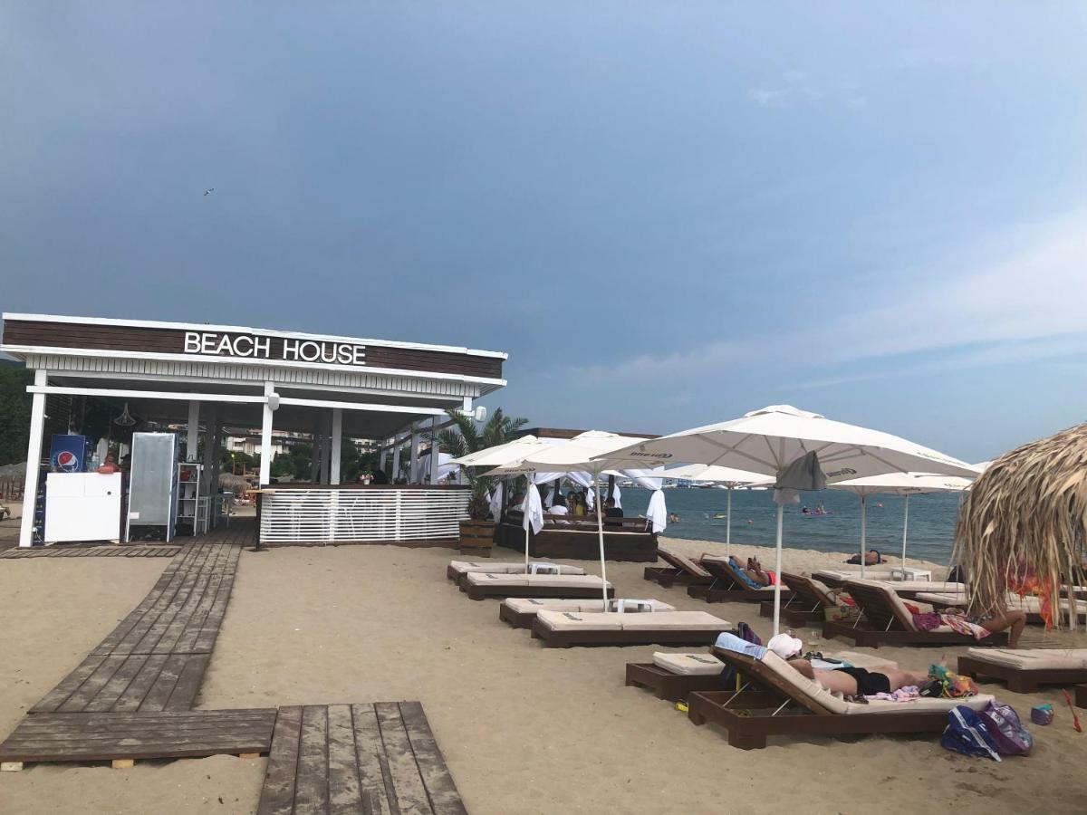 Апартаменти "Бриз" Sveti Vlas Exteriér fotografie